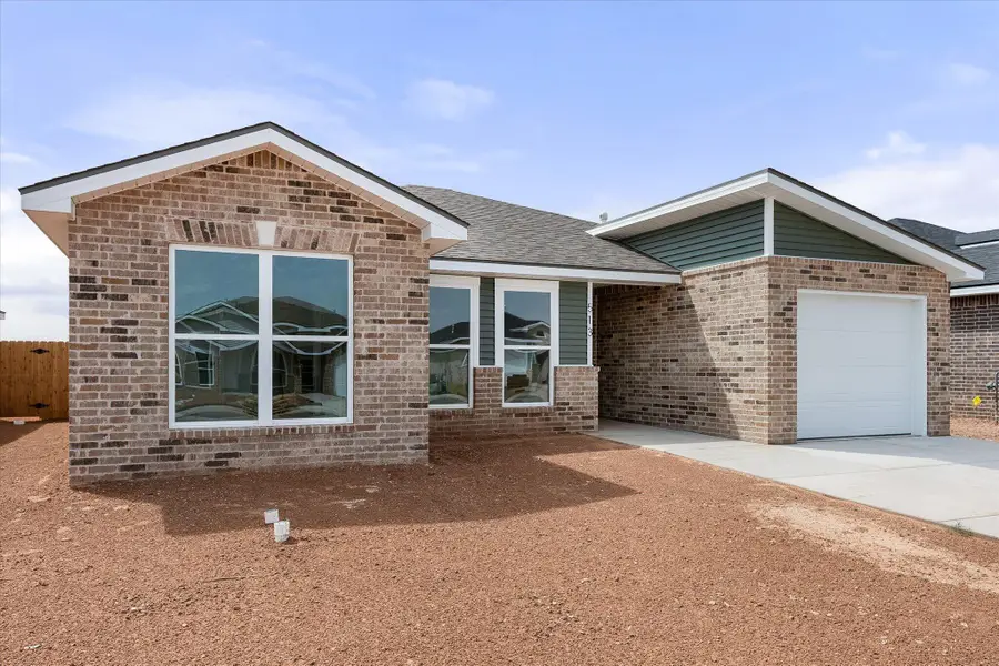 513 E 24th Street, Wolfforth, TX 79382 - #2
