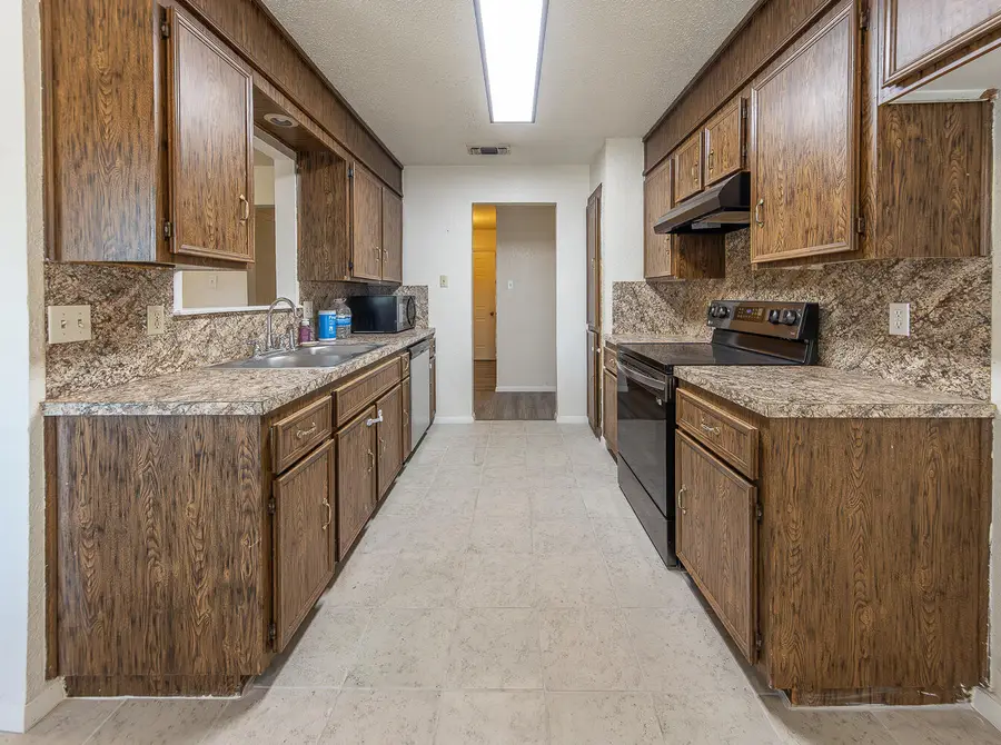 2317 78th Street, Lubbock, TX 79423 - #3