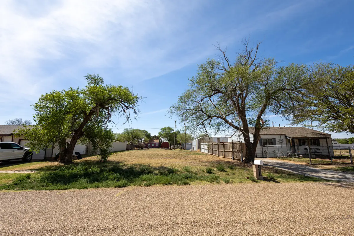 1104 E Quinn Street, Lubbock, TX 79403 - #1
