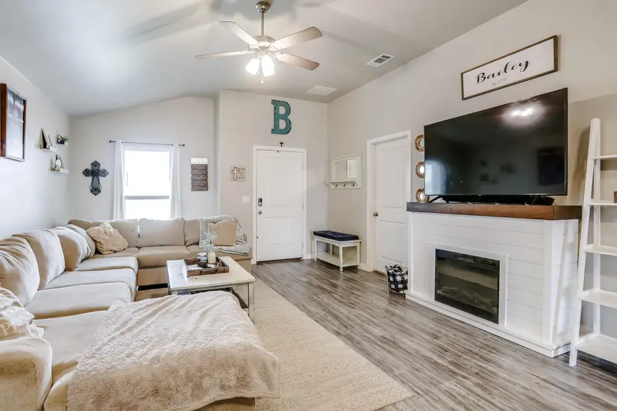 3416 Bryan Avenue, Wolfforth, TX 79382 - #3