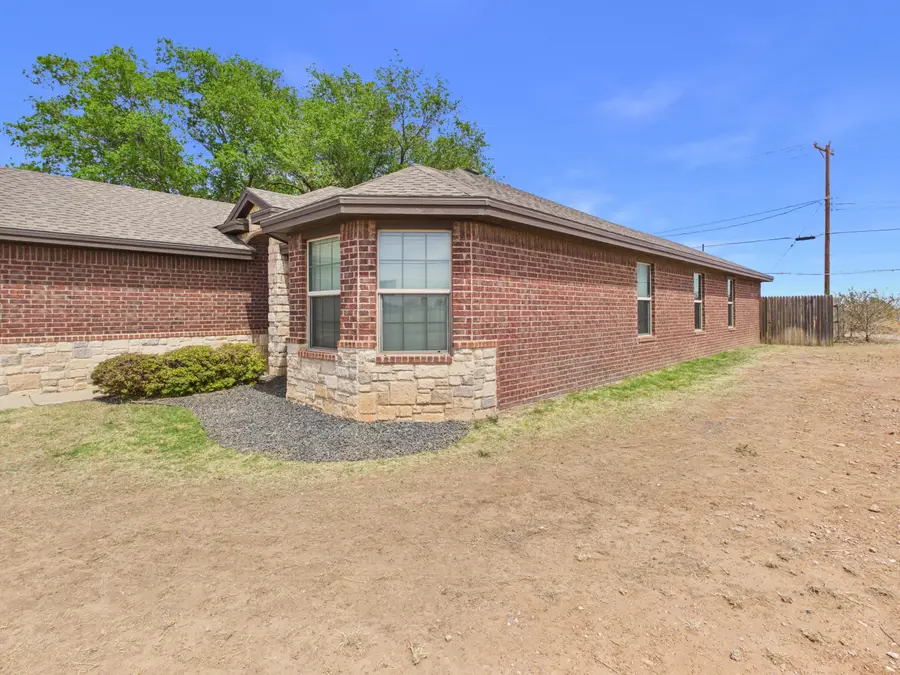 211 Dowden Road, Wolfforth, TX 79382 - #3