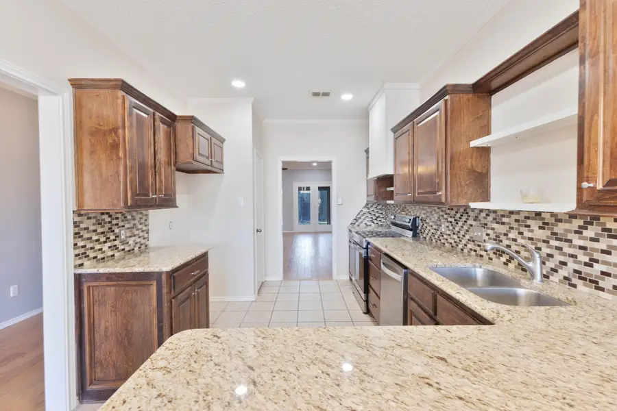 5917 88th Place, Lubbock, TX 79424 - #3