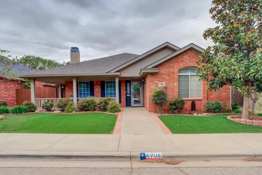 6908 Freeport Avenue, Lubbock, TX 79424 - #2