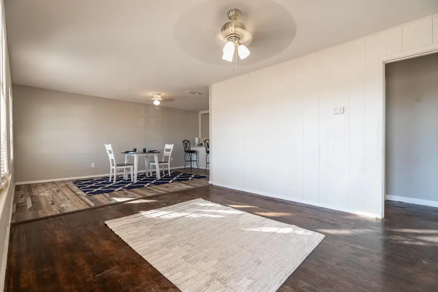 1304 42nd Street, Lubbock, TX 79412 - #3