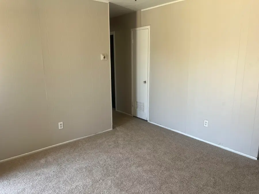 806 Vanda Avenue, Lubbock, TX 79403 - #2