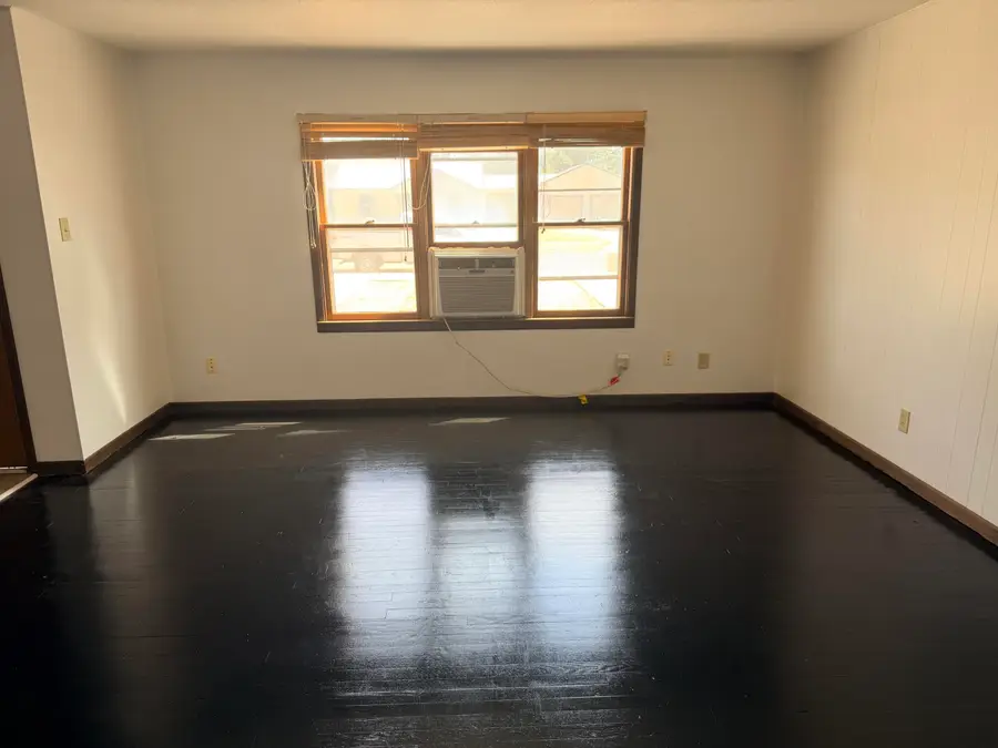 2320 N 3rd Street, Tahoka, TX 79373 - #3