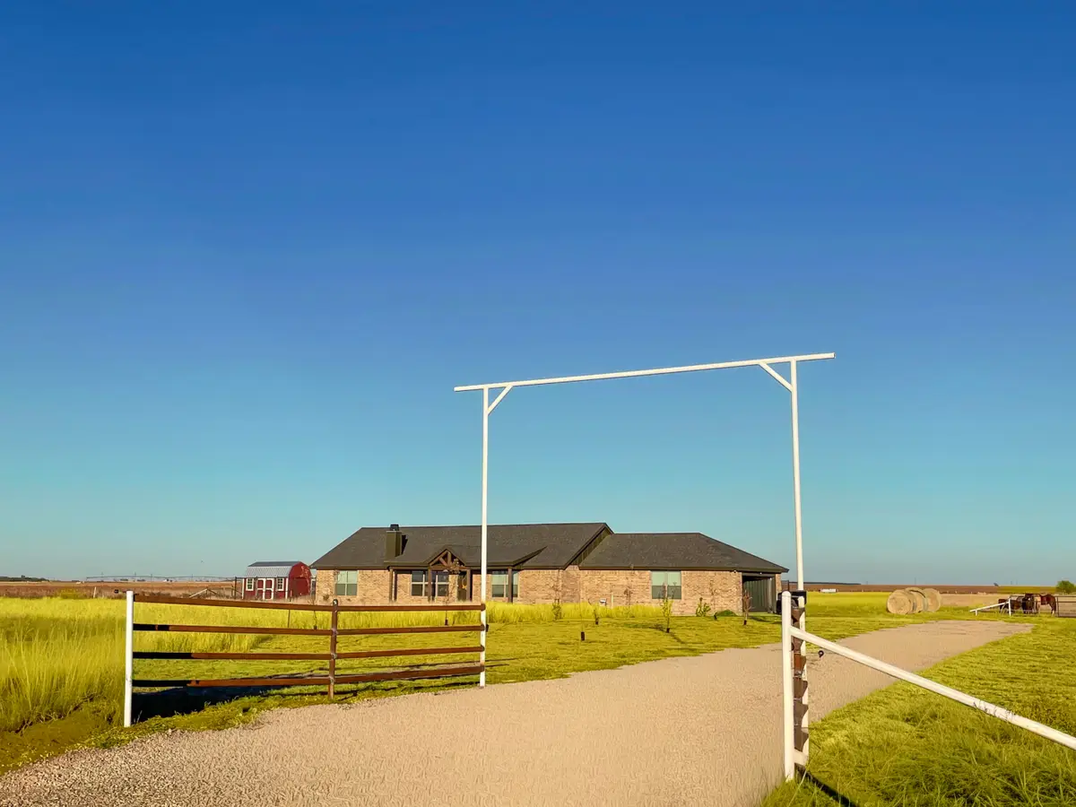 16294 N County Road 1200, Shallowater, TX 79363 - #1