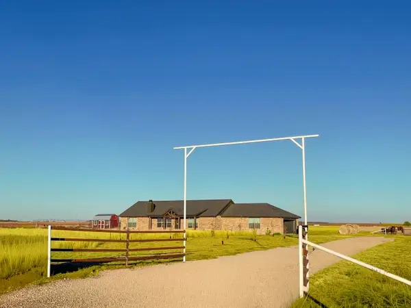 16294 N County Road 1200, Shallowater, TX 79363