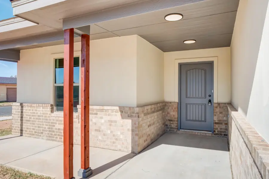 901 E Fordham Street, Lubbock, TX 79403 - #3