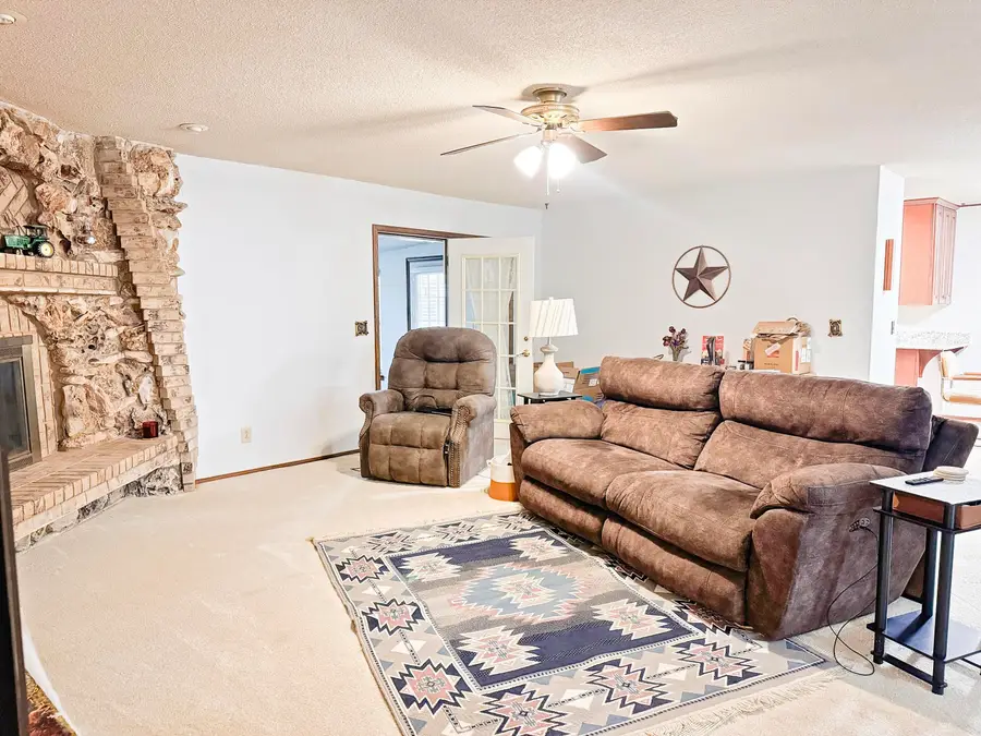 2931 Mockingbird Lane, Denver City, TX 79323 - #3