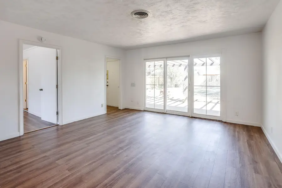 4902 43rd Street, Lubbock, TX 79414 - #2