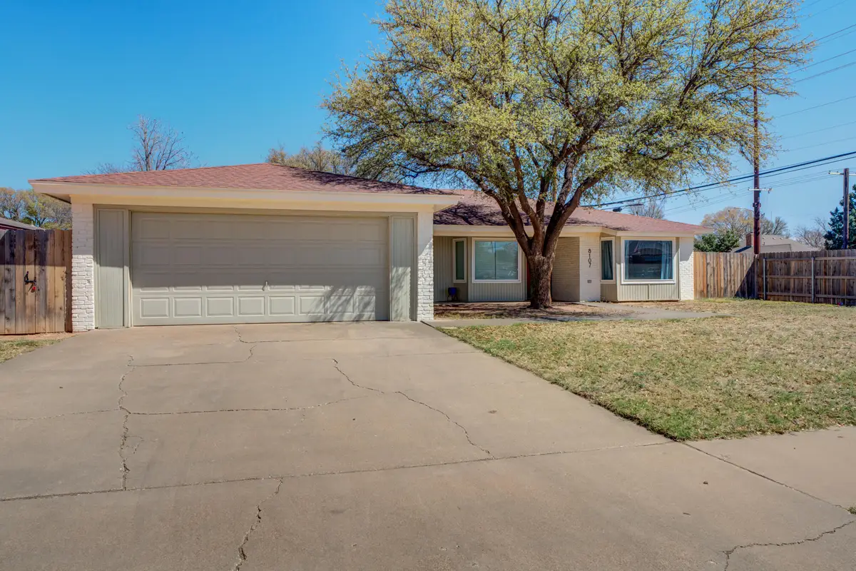 8107 Knoxville Avenue, Lubbock, TX 79423 - #1