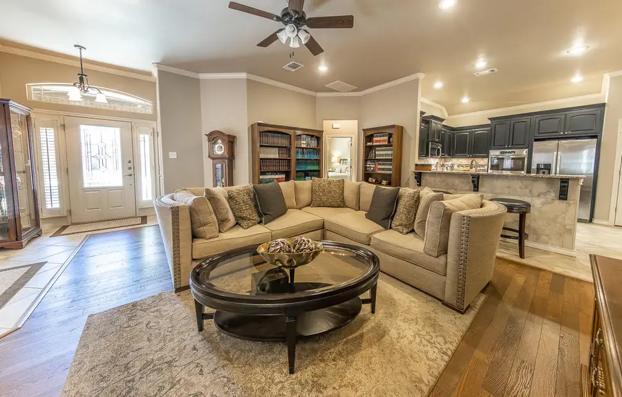 4402 108th Street, Lubbock, TX 79424 - #2