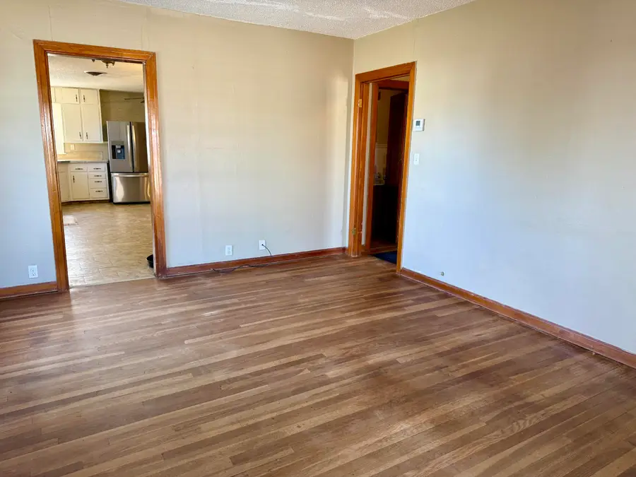 203 S Farmer Street, Crosbyton, TX 79322 - #2