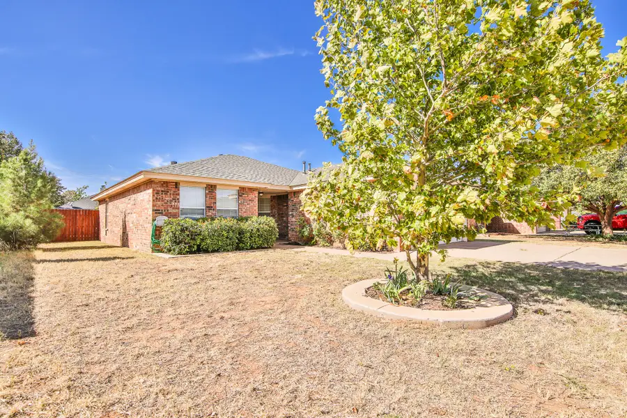 410 Prentiss Avenue, Lubbock, TX 79416 - #2