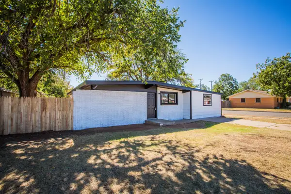 2725 61st Street, Lubbock, TX 79413