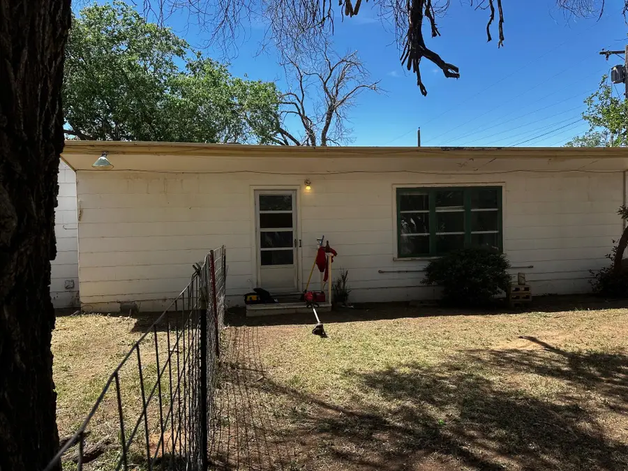 2402 25th Street, Lubbock, TX 79411 - #2
