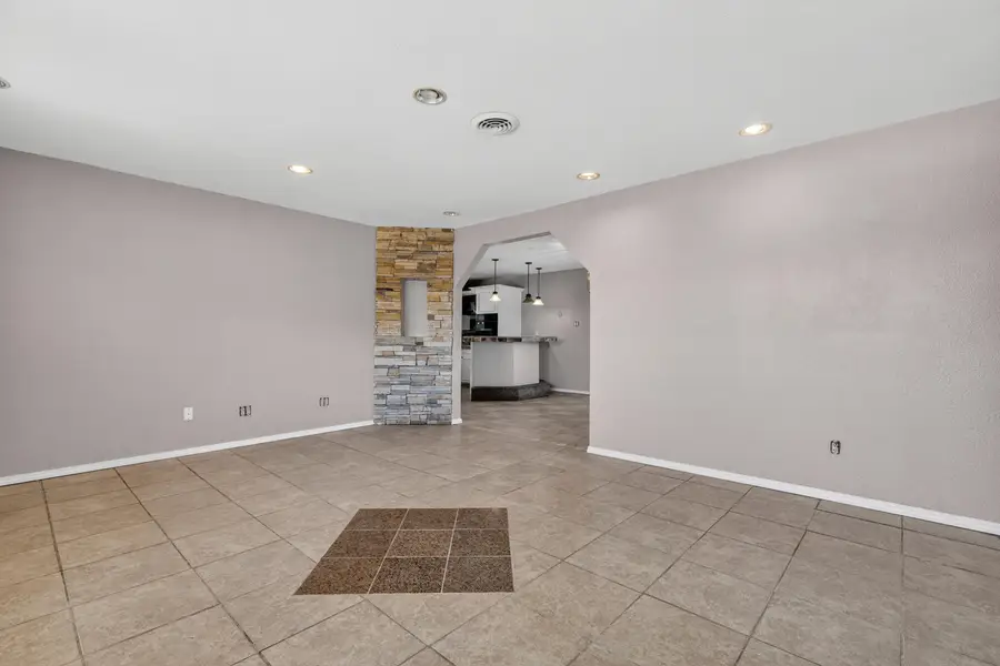 4618 43rd Street, Lubbock, TX 79414 - #3