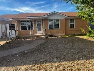 111 E Monroe Street, Levelland, TX 79336 - #1