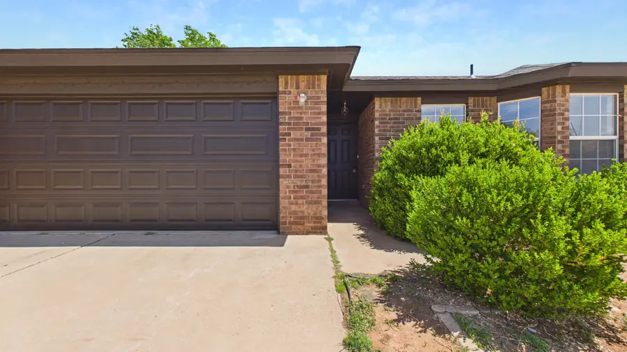 8015 Red Springs Avenue, Lubbock, TX 79423 - #2