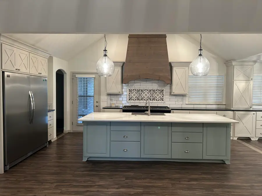 6908 70th Street, Lubbock, TX 79424 - #2