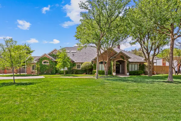 7604 Saratoga Avenue, Lubbock, TX 79424