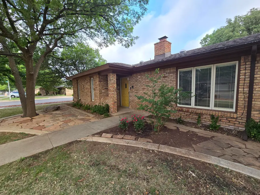 2818 75th Street, Lubbock, TX 79423 - #3