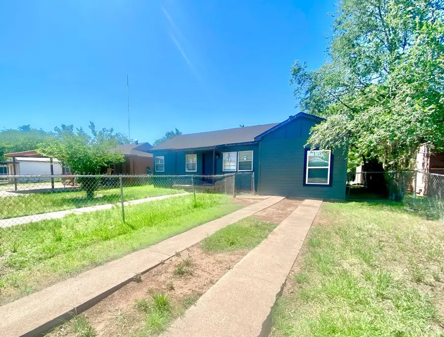 517 54th Street, Lubbock, TX 79404 - #3
