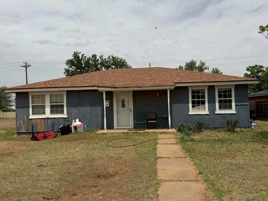 1101 E Reppto Street, Brownfield, TX 79316 - #2