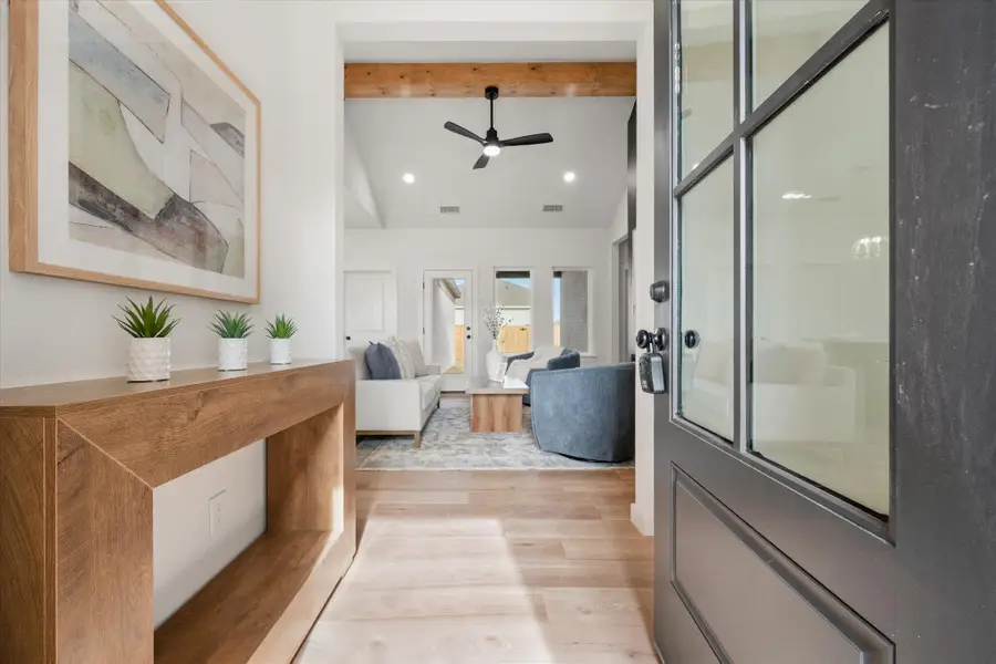 1404 Farmhouse Avenue, Wolfforth, TX 79382 - #3