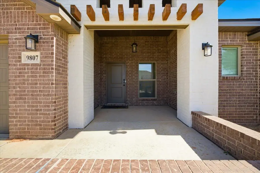 9807 Virginia Avenue, Lubbock, TX 79424 - #2