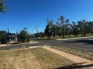 2401 22nd Street, Lubbock, TX 79411