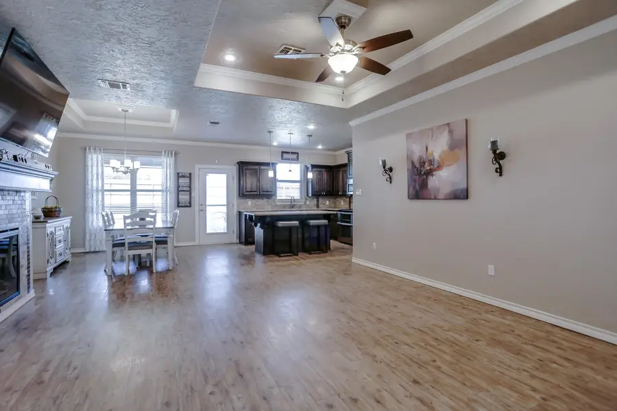 10309 Vernon Drive, Lubbock, TX 79423 - #2