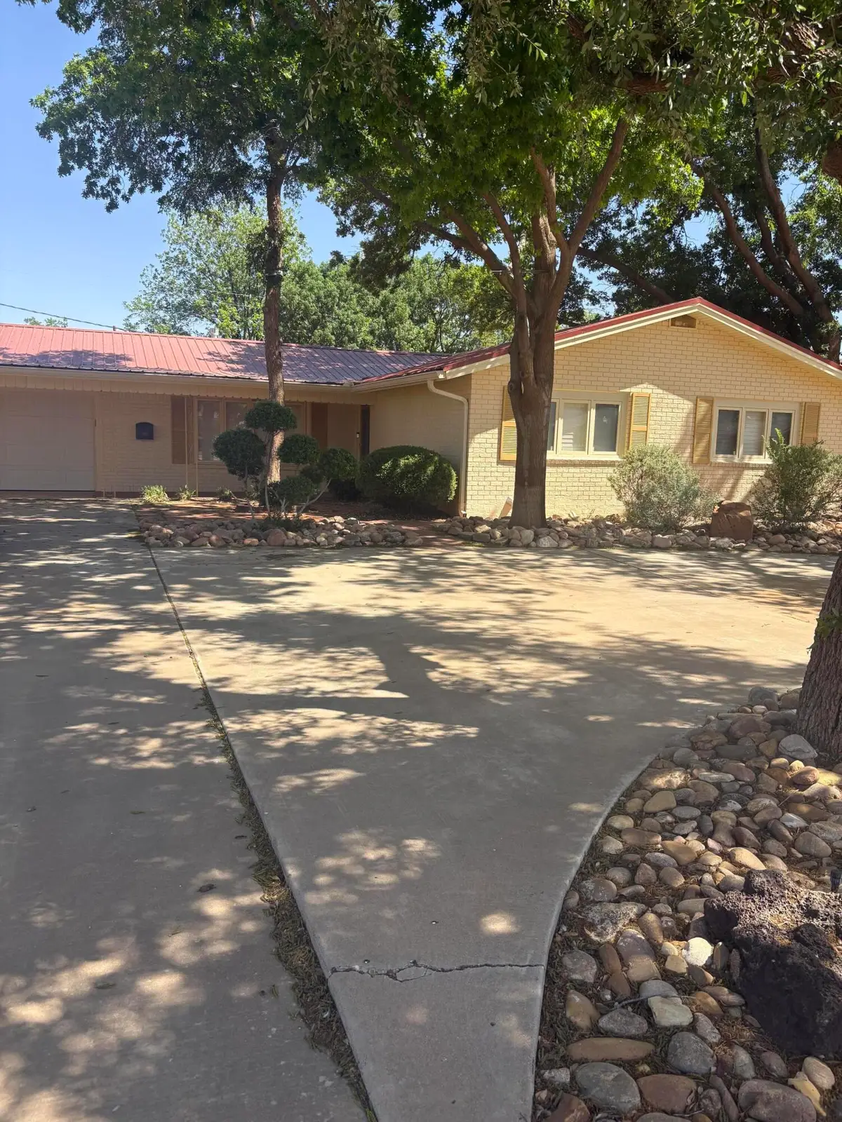1801 E Buckley Street, Brownfield, TX 79316 - #1