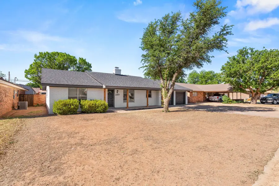 220 Sandalwood Lane, Levelland, TX 79336 - #2