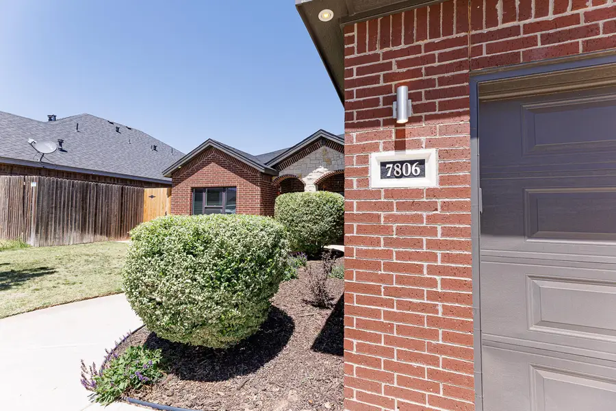 7806 87th Street, Lubbock, TX 79424 - #2