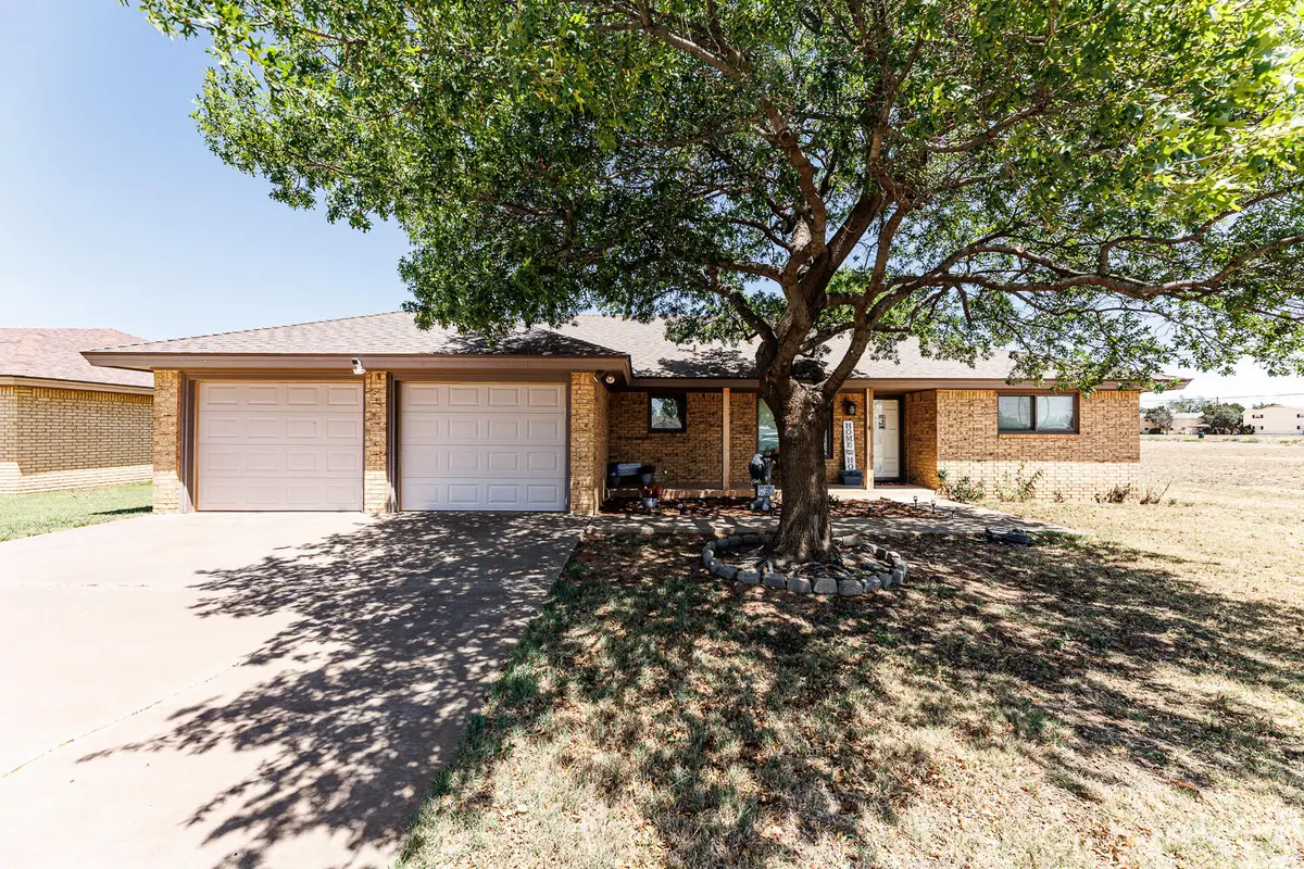 705 E Grace Street, Brownfield, TX 79316 - #1