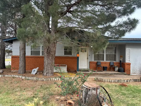 200 33rd Street, Snyder, TX 79549