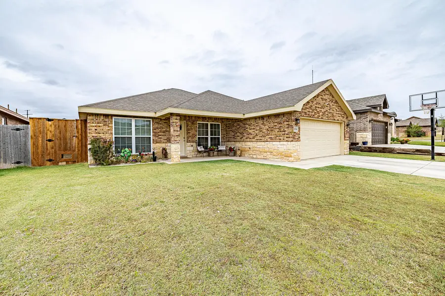 10304 Avenue W, Lubbock, TX 79423 - #2