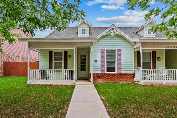 2128 10th Street, Lubbock, TX 79401