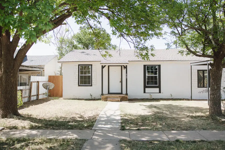 600 E 15th Street, Littlefield, TX 79336 - #2