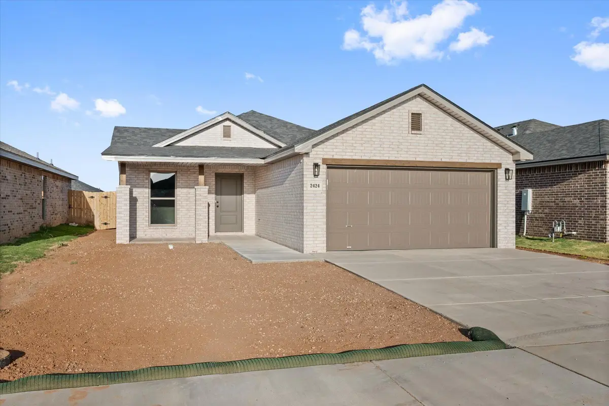 2424 Aberdeen Avenue, Wolfforth, TX 79382 - #1
