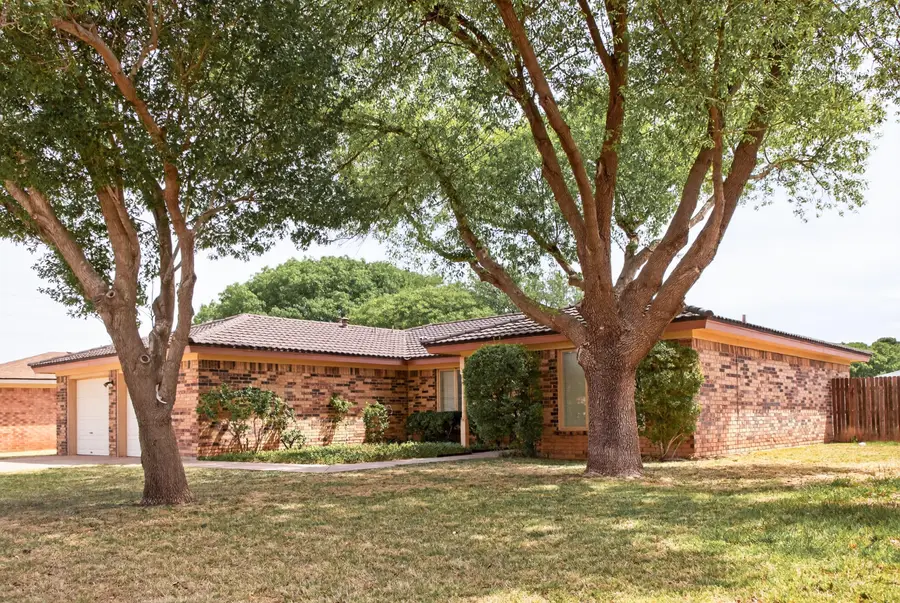 508 N Gardner Avenue, Lubbock, TX 79416 - #2