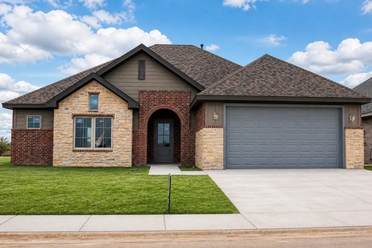 1009 N 5th Street, Wolfforth, TX 79382 - #1
