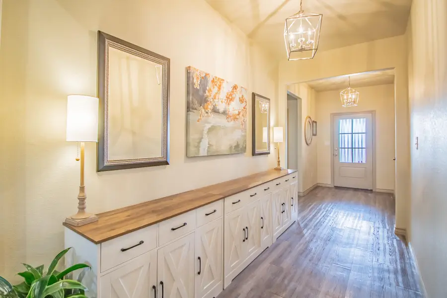7204 23rd Street, Lubbock, TX 79407 - #3