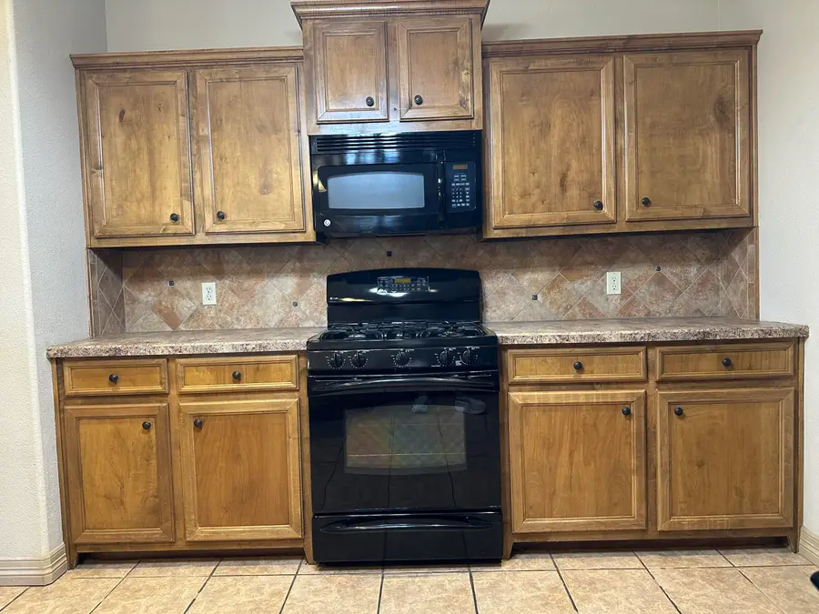 6114 75th Place, Lubbock, TX 79424 - #3