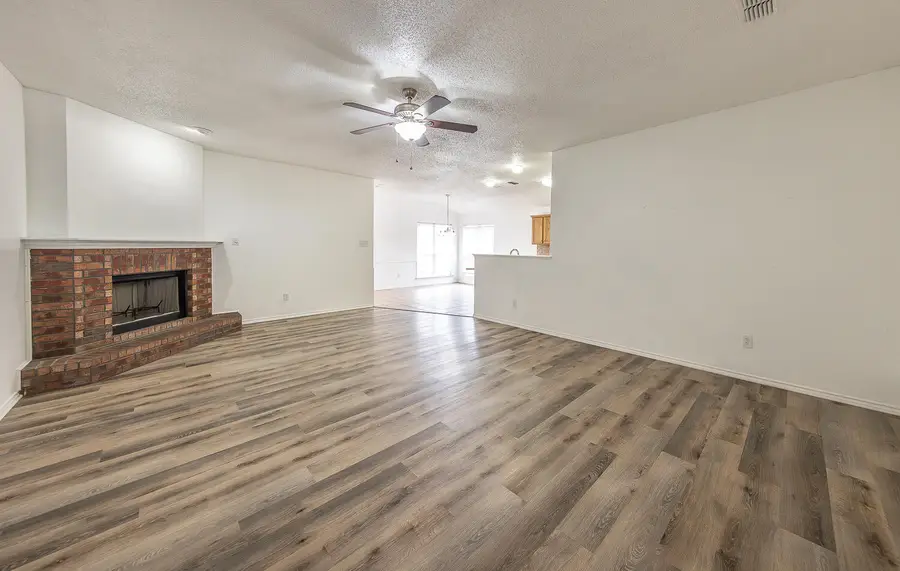 507 N Kline Avenue, Lubbock, TX 79416 - #2