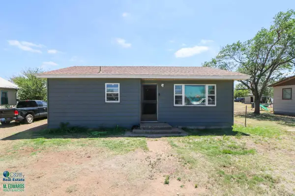 709 W Ross Street, Floydada, TX 79235