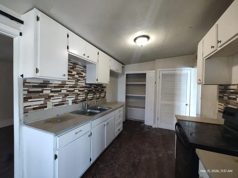219 Cherry Avenue, Lubbock, TX 79403 - #3
