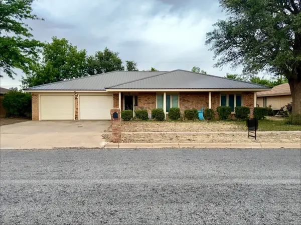 229 E 26th Street, Littlefield, TX 79339